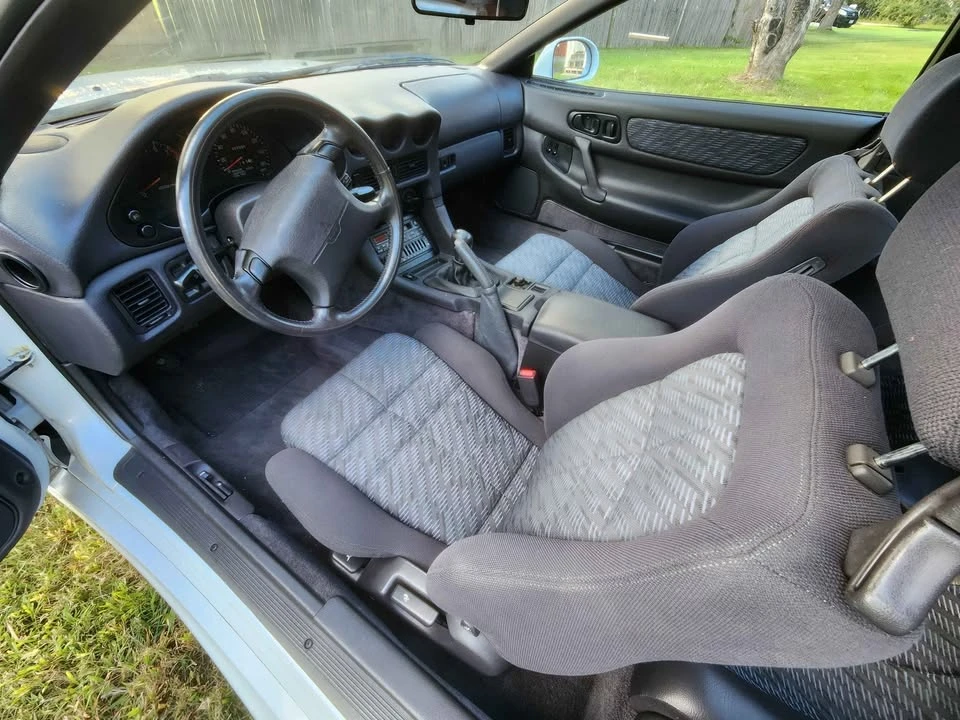 1994 Mitsubishi 3000GT Series 2 - Image 9 of 10