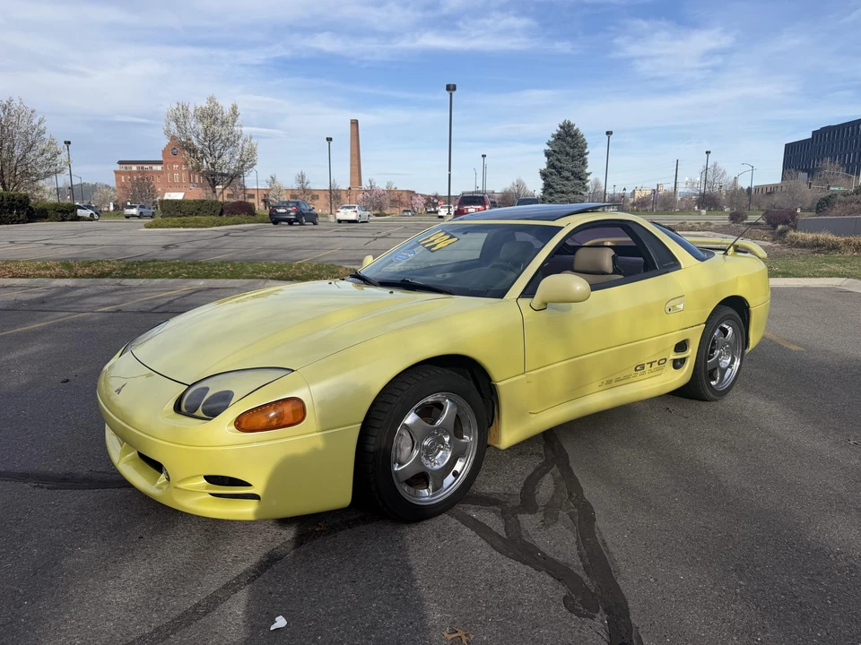 1994 Mitsubishi 3000GT Series 2 - Image 2 of 31