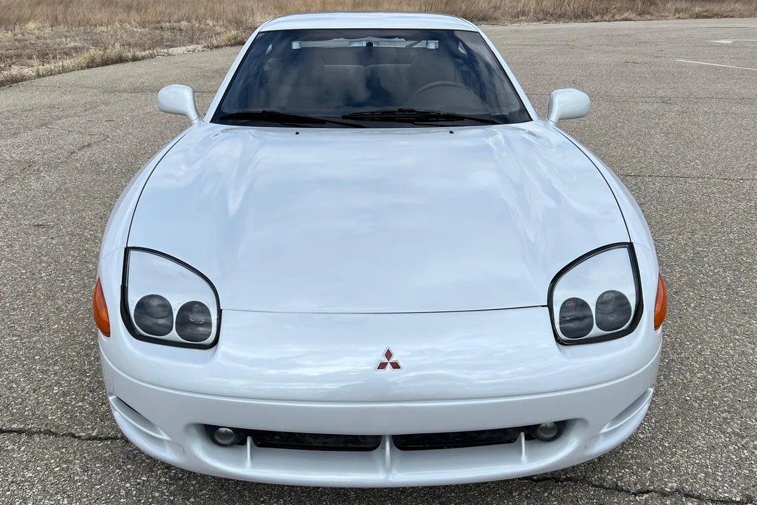 1994 Mitsubishi 3000GT Series 2 - Image 2 of 31