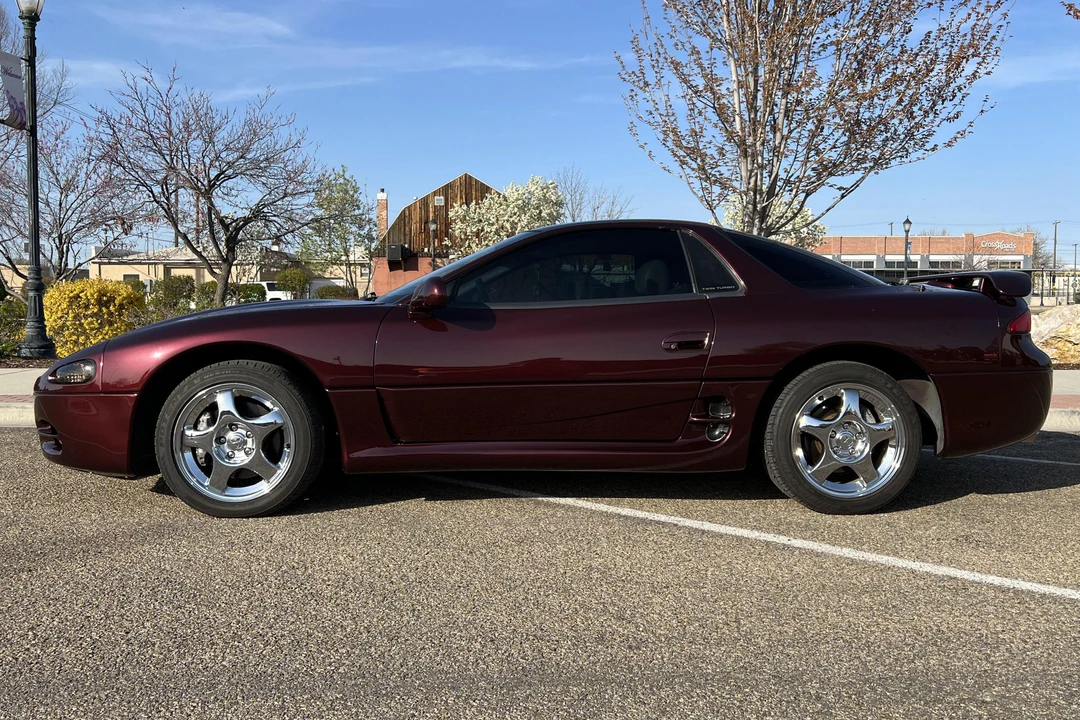 1994 Mitsubishi 3000GT Series 2 - Image 3 of 31