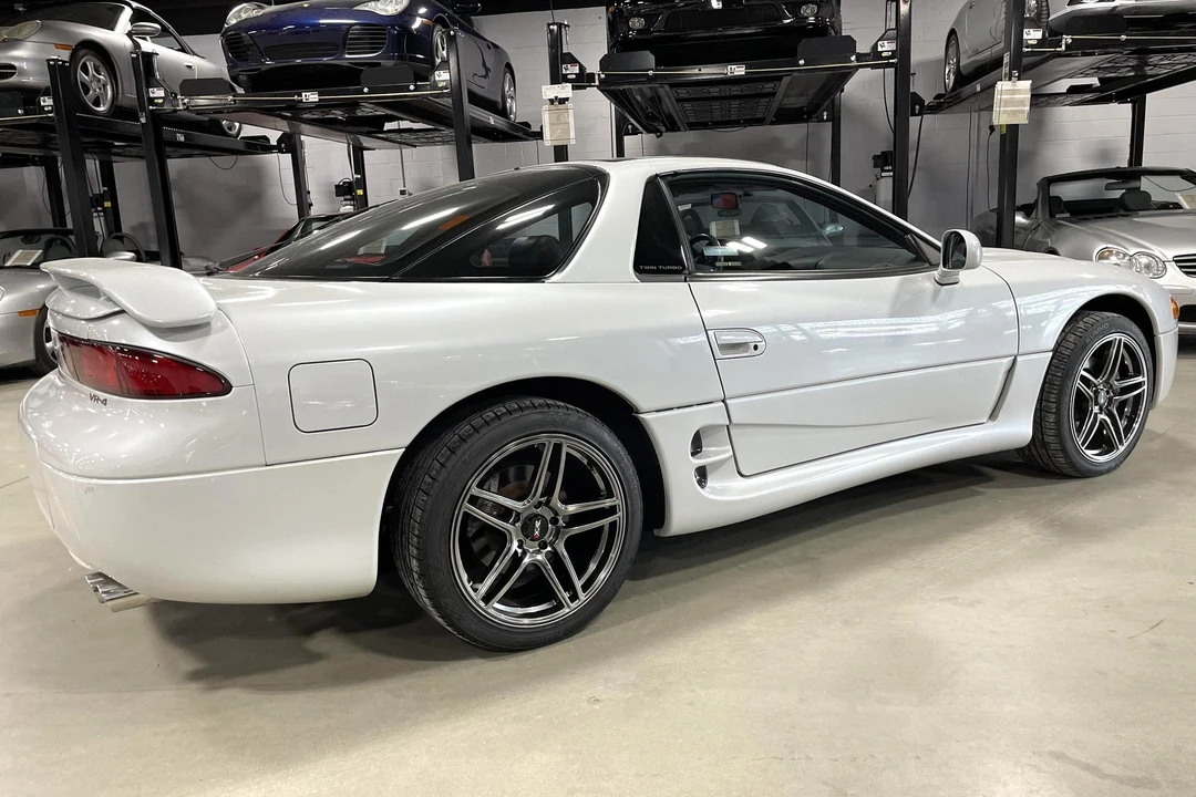 1994 Mitsubishi 3000GT Series 2 - Image 4 of 8
