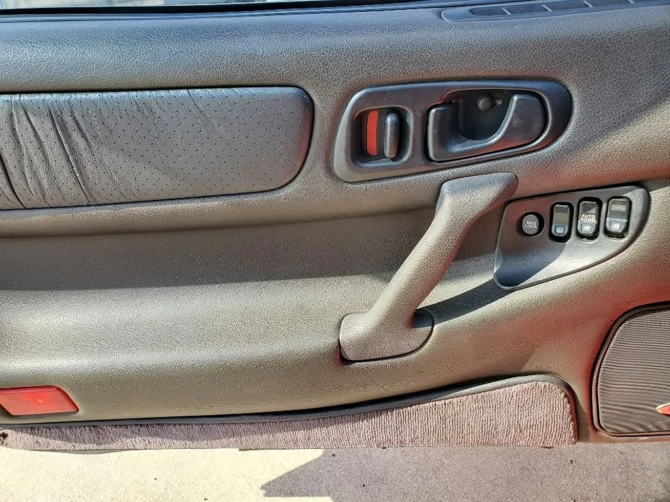 1994 Mitsubishi 3000GT Series 2 - Image 15 of 20