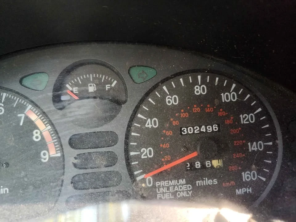 1994 Mitsubishi 3000GT Series 2 - Image 11 of 12