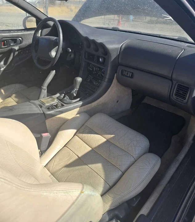 1994 Mitsubishi 3000GT Series 2 - Image 3 of 3