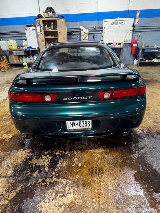 1994 Mitsubishi 3000GT Series 2 - Image 3 of 8