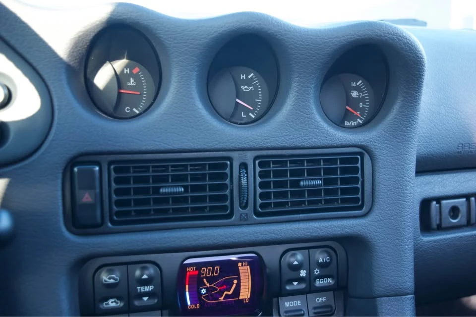 1994 Mitsubishi 3000GT Series 2 - Image 13 of 17