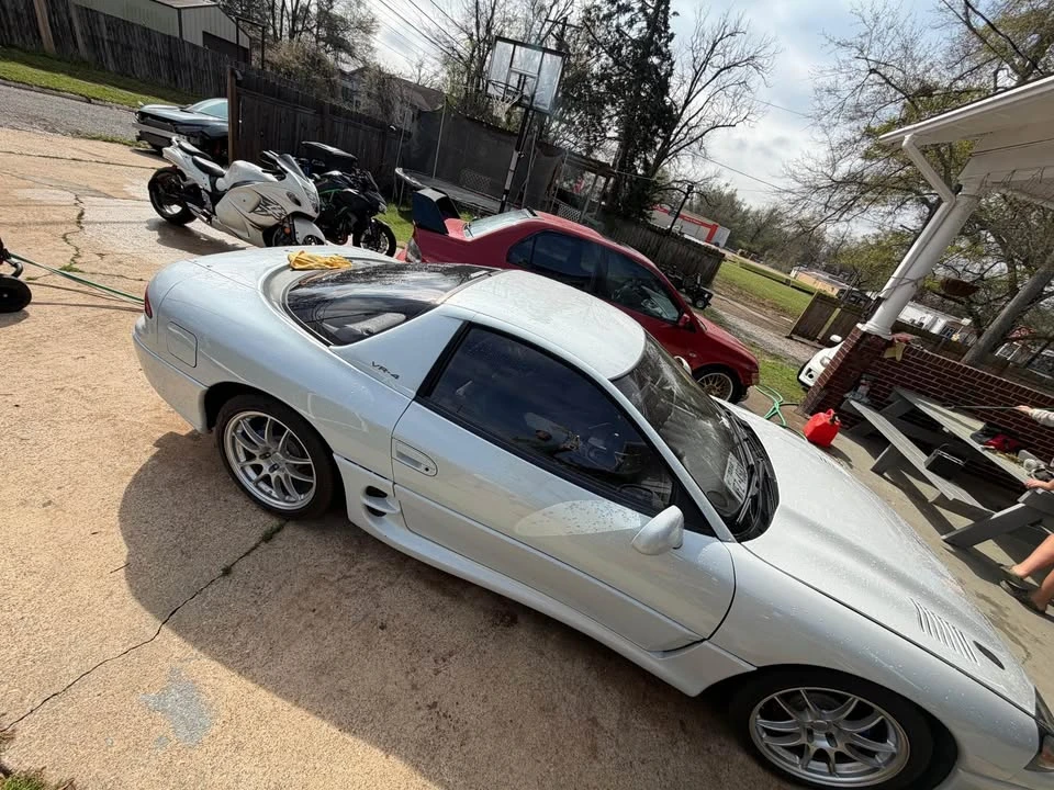 1994 Mitsubishi 3000GT Series 2 - Image 2 of 13