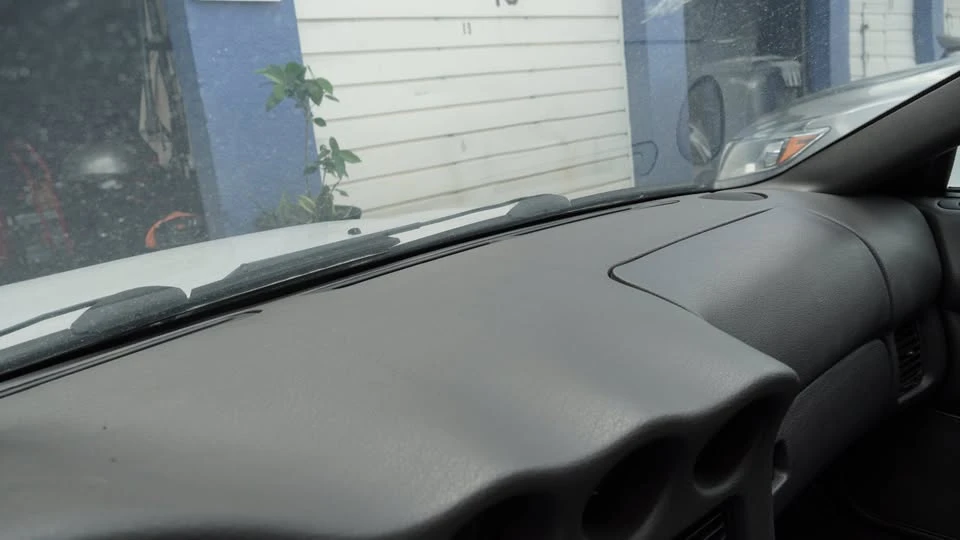 1994 Mitsubishi 3000GT Series 2 - Image 15 of 17