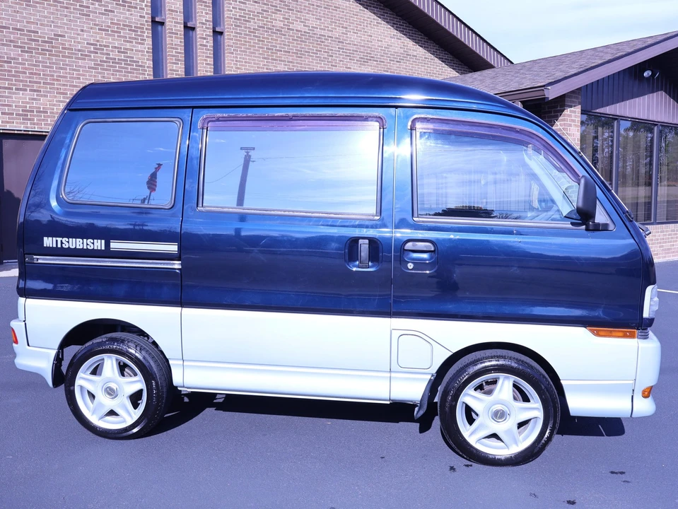 1994 Mitsubishi Minicab 5th Gen - Image 19 of 31
