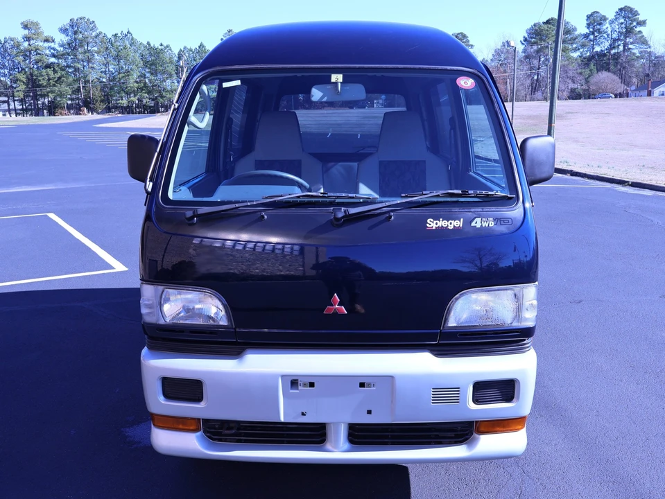 1994 Mitsubishi Minicab 5th Gen - Image 2 of 31