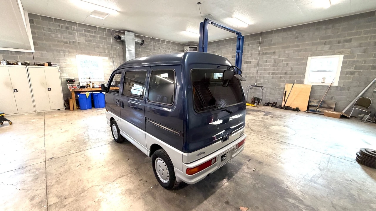 1994 Mitsubishi Minicab 5th Gen - Image 3 of 20