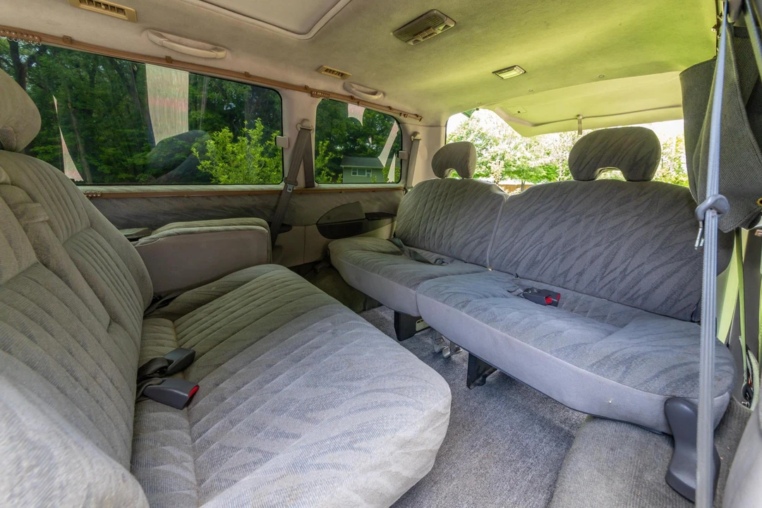 1994 Mitsubishi Delica 4th Gen - Image 30 of 31