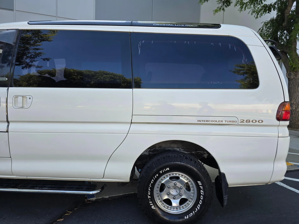 1994 Mitsubishi Delica 3rd Gen - Image 21 of 31