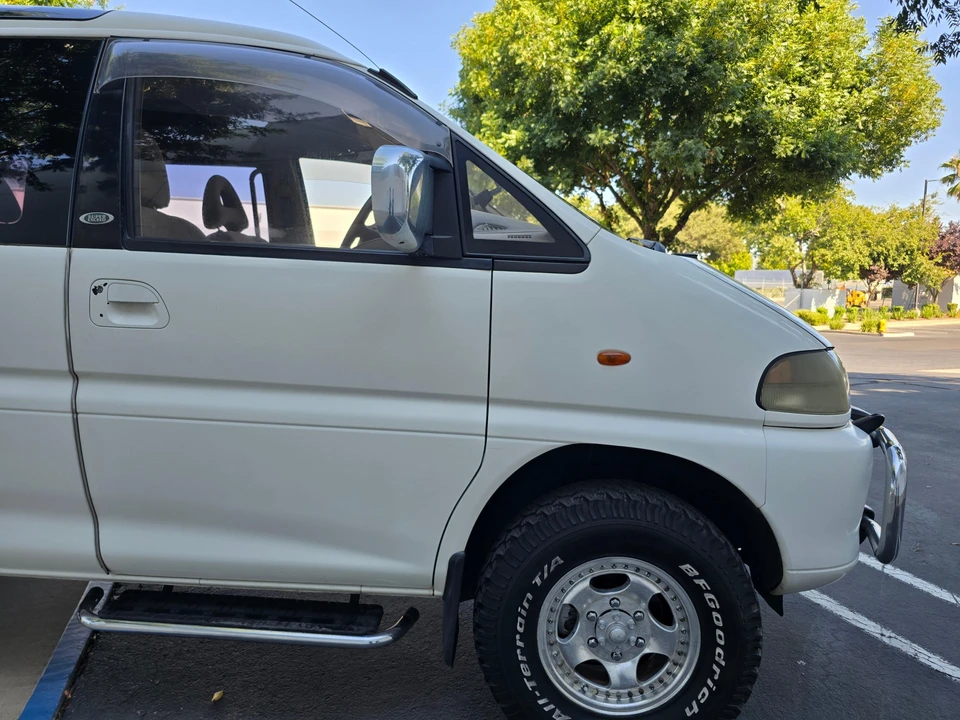 1994 Mitsubishi Delica 3rd Gen - Image 23 of 31
