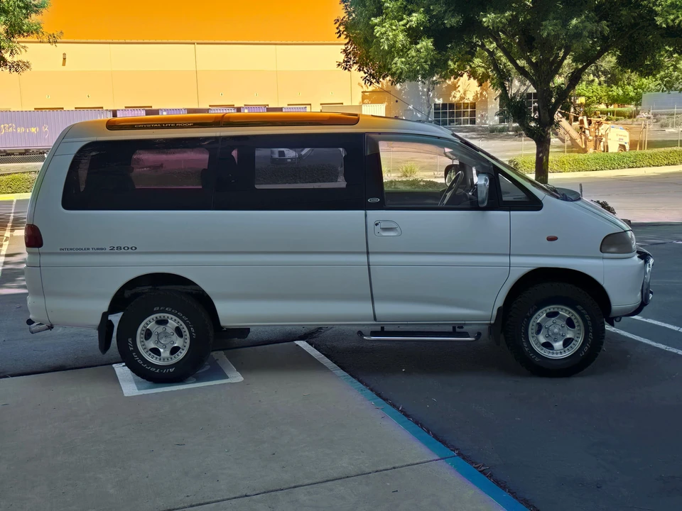 1994 Mitsubishi Delica 3rd Gen - Image 15 of 31