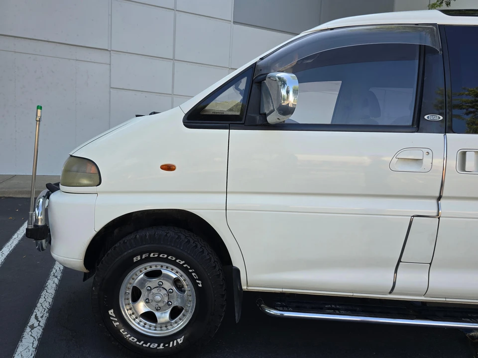 1994 Mitsubishi Delica 3rd Gen - Image 20 of 31