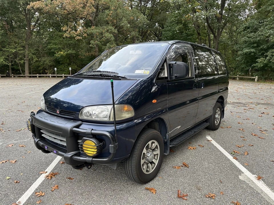 1994 Mitsubishi Delica 4th Gen - Image 16 of 31