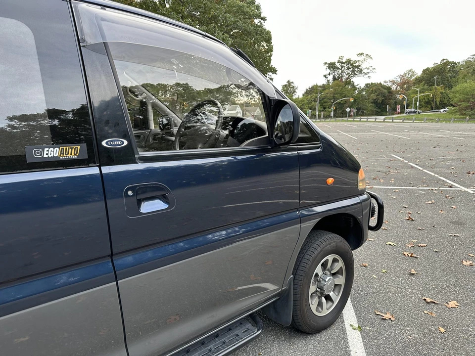 1994 Mitsubishi Delica 4th Gen - Image 30 of 31