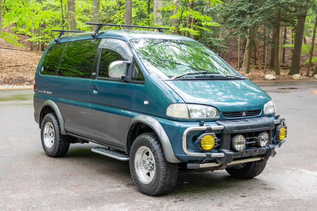 1994 Mitsubishi Delica 3rd Gen - Image 7 of 31