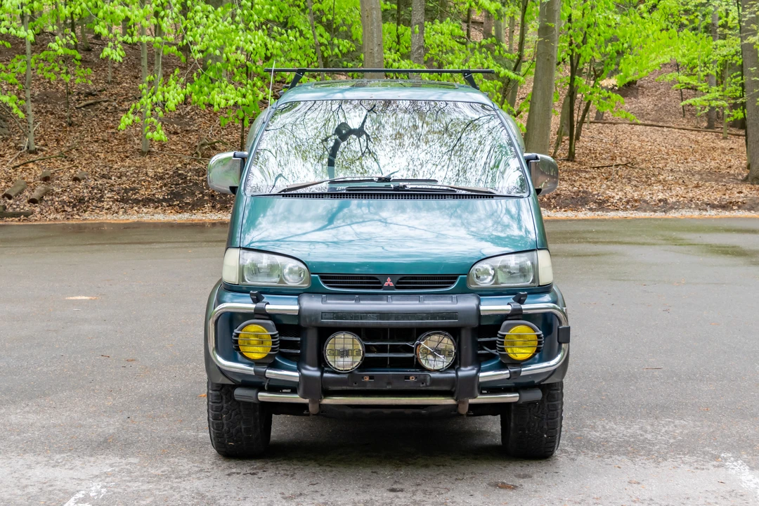 1994 Mitsubishi Delica 3rd Gen - Image 8 of 31