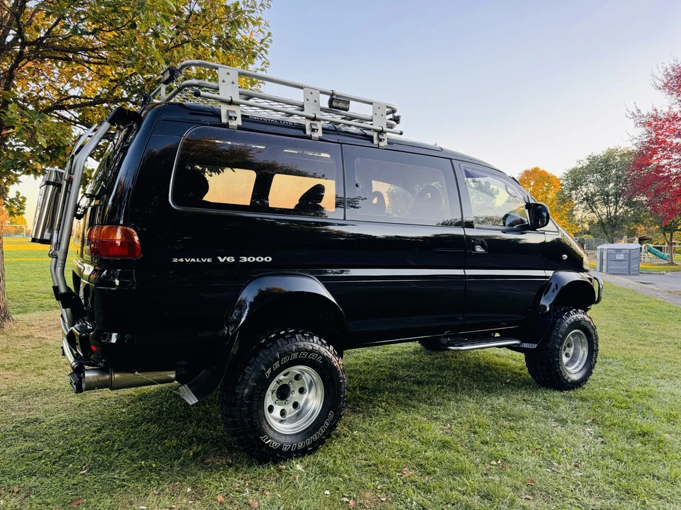 1994 Mitsubishi Delica 4th Gen - Image 24 of 31