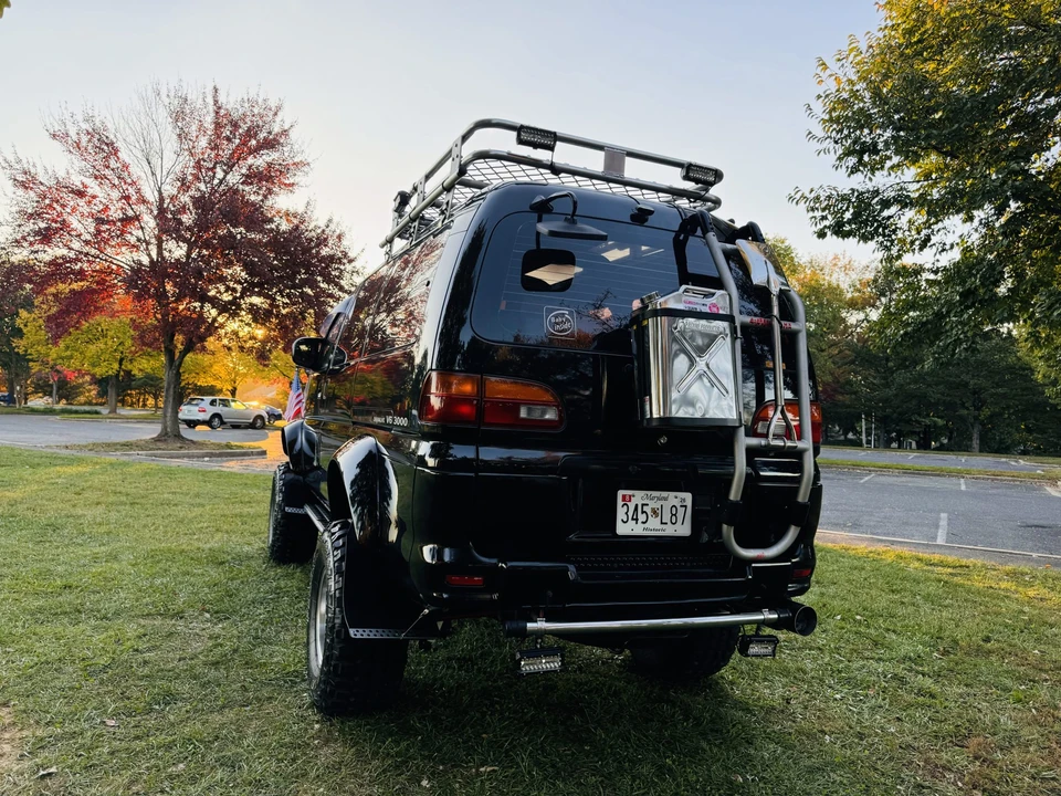 1994 Mitsubishi Delica 4th Gen - Image 28 of 31