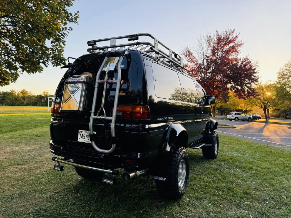 1994 Mitsubishi Delica 4th Gen - Image 26 of 31