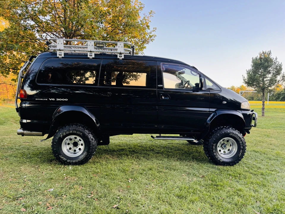 1994 Mitsubishi Delica 4th Gen - Image 22 of 31