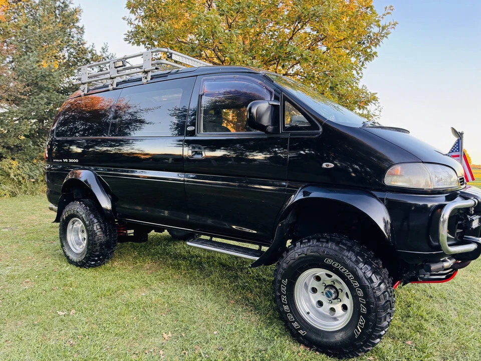 1994 Mitsubishi Delica 4th Gen - Image 19 of 31
