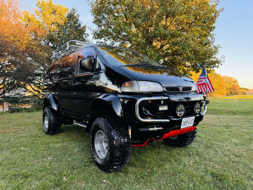 1994 Mitsubishi Delica 4th Gen - Image 14 of 31