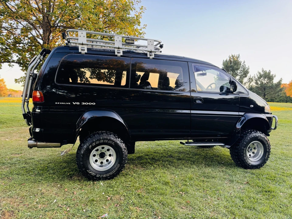 1994 Mitsubishi Delica 4th Gen - Image 23 of 31