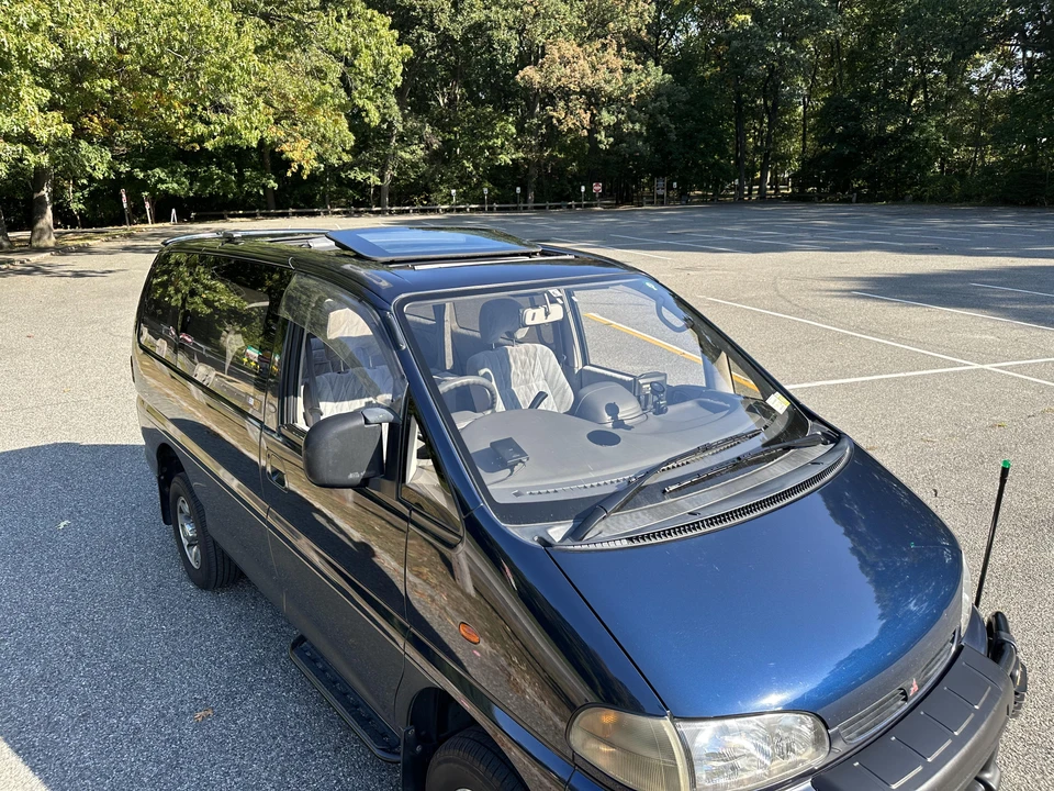 1994 Mitsubishi Delica 4th Gen - Image 19 of 31