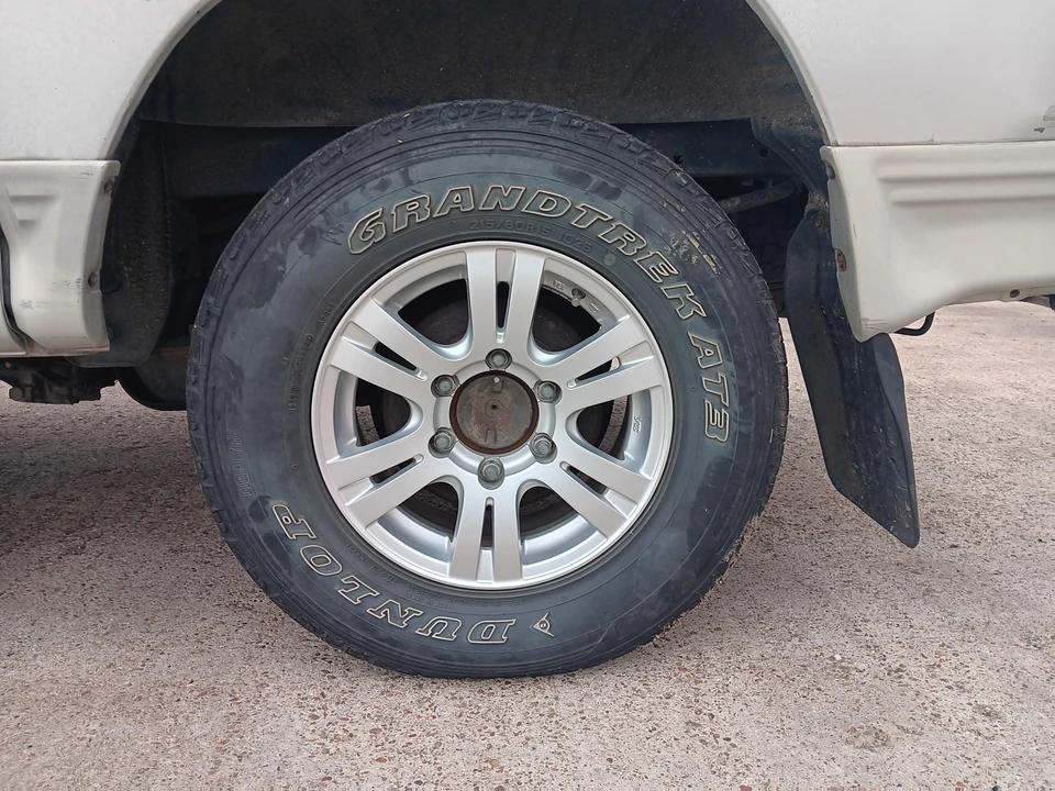 1994 Mitsubishi Delica 3rd Gen - Image 20 of 31