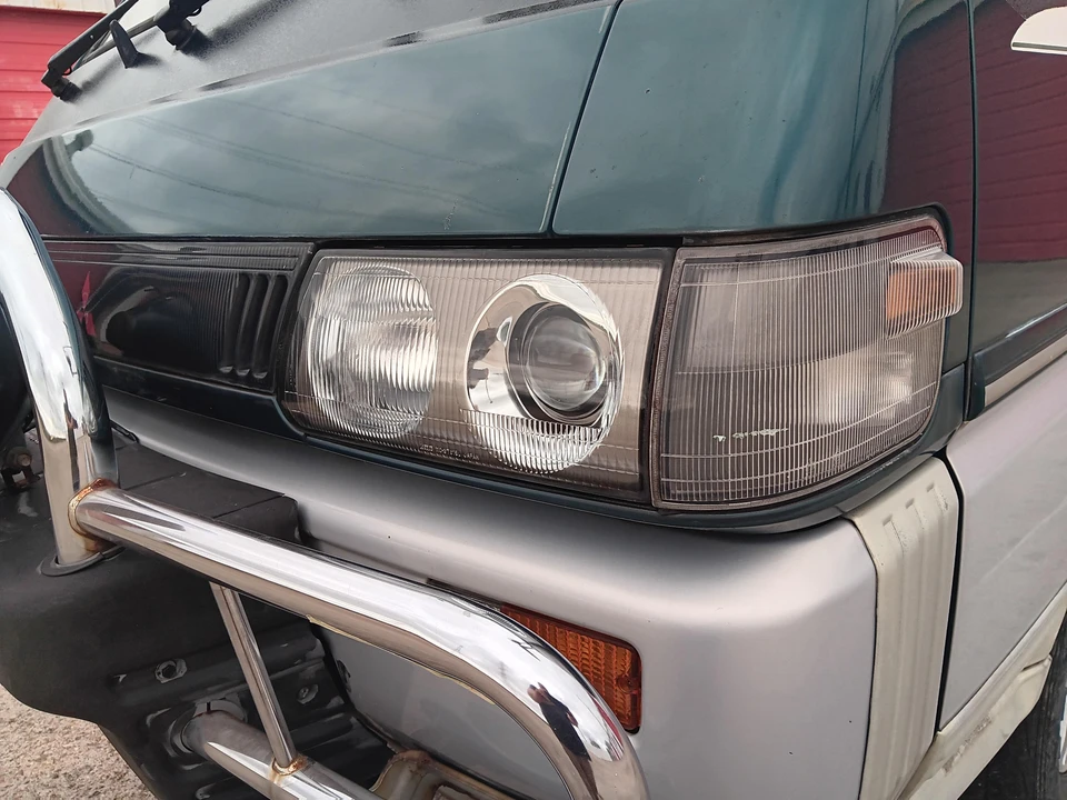 1994 Mitsubishi Delica 3rd Gen - Image 15 of 31