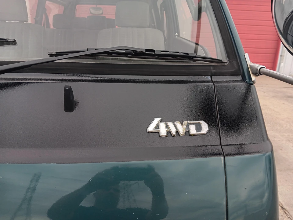 1994 Mitsubishi Delica 3rd Gen - Image 14 of 31