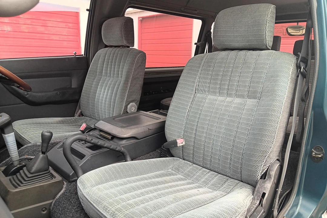 1994 Mitsubishi Delica 3rd Gen - Image 24 of 31