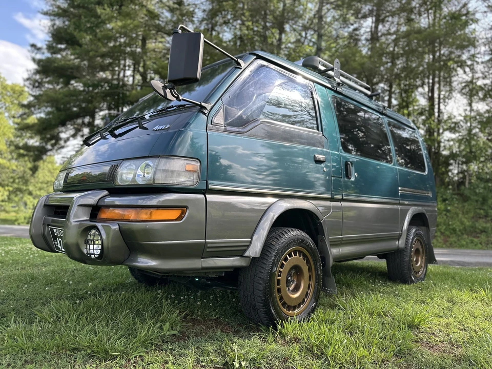 1994 Mitsubishi Delica 3rd Gen - Image 3 of 31