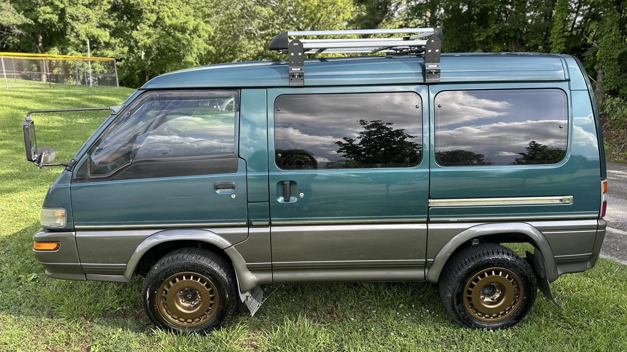 1994 Mitsubishi Delica 3rd Gen - Image 29 of 31