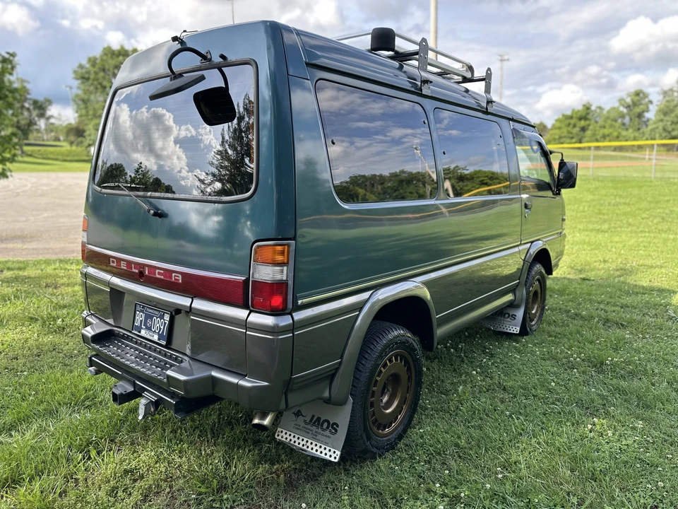1994 Mitsubishi Delica 3rd Gen - Image 20 of 31