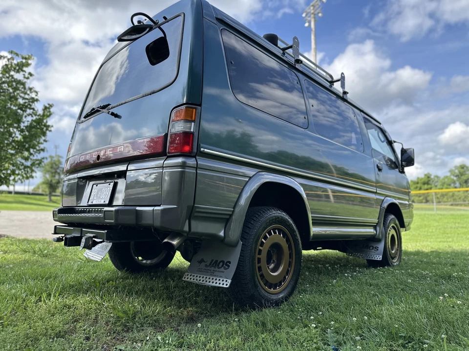 1994 Mitsubishi Delica 3rd Gen - Image 18 of 31