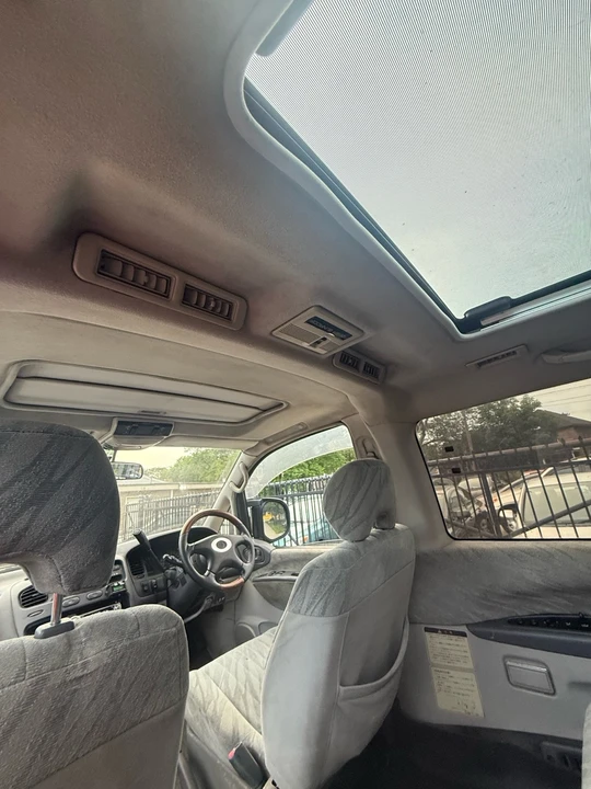 1994 Mitsubishi Delica 4th Gen - Image 17 of 21