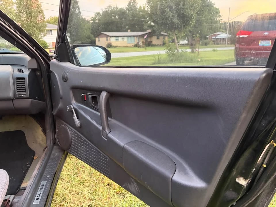 1994 Mitsubishi Eclipse 1st Gen - Image 8 of 10