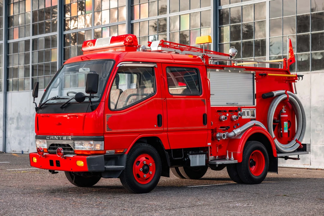 1994 Mitsubishi Fuso Canter 6th Gen - Image 2 of 31