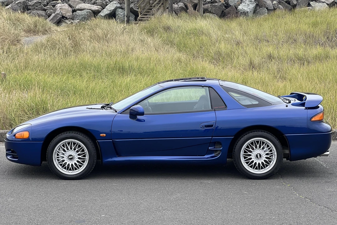 1994 Mitsubishi 3000GT Series 2 - Image 3 of 31