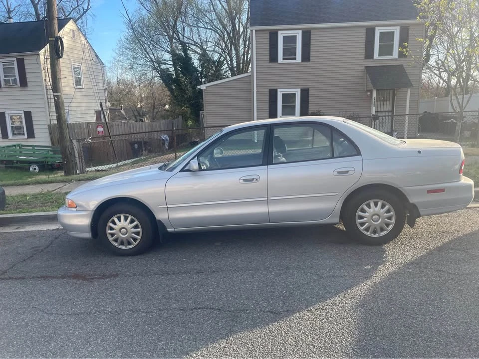 1994 Mitsubishi Galant 7th Gen - Image 3 of 7