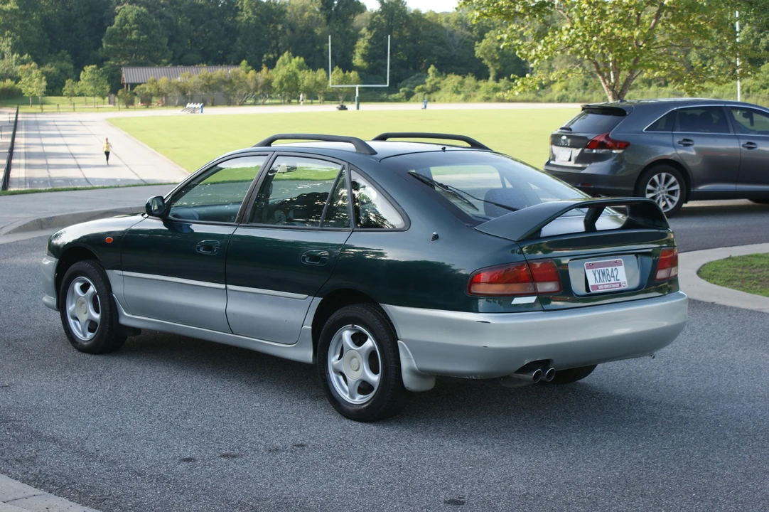 1994 Mitsubishi Galant 7th Gen - Image 10 of 31
