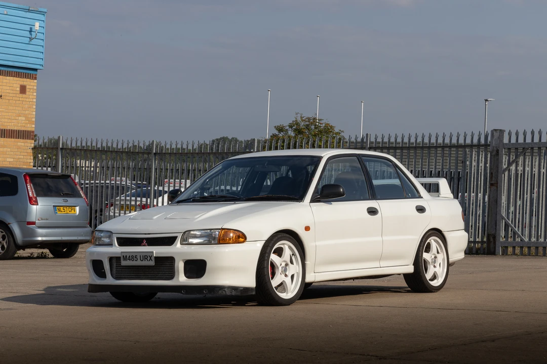 1994 Mitsubishi Lancer Evolution II 5th Gen - Image 9 of 31