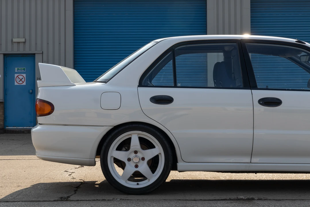 1994 Mitsubishi Lancer Evolution II 5th Gen - Image 22 of 31