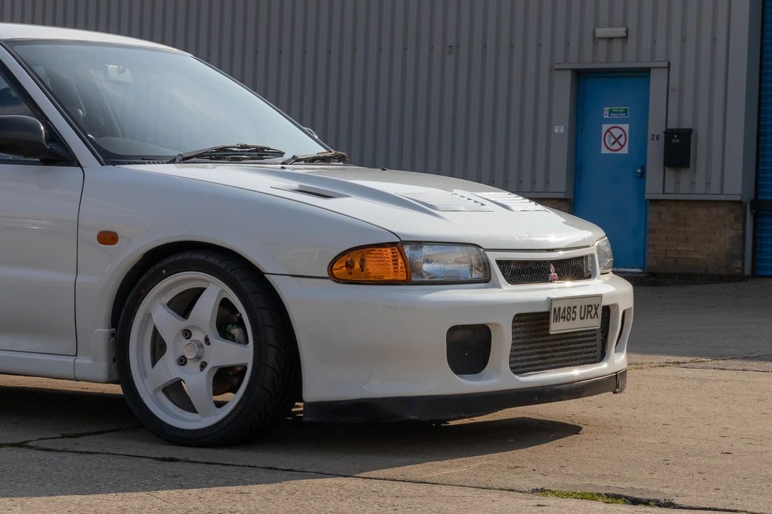 1994 Mitsubishi Lancer Evolution II 5th Gen - Image 27 of 31