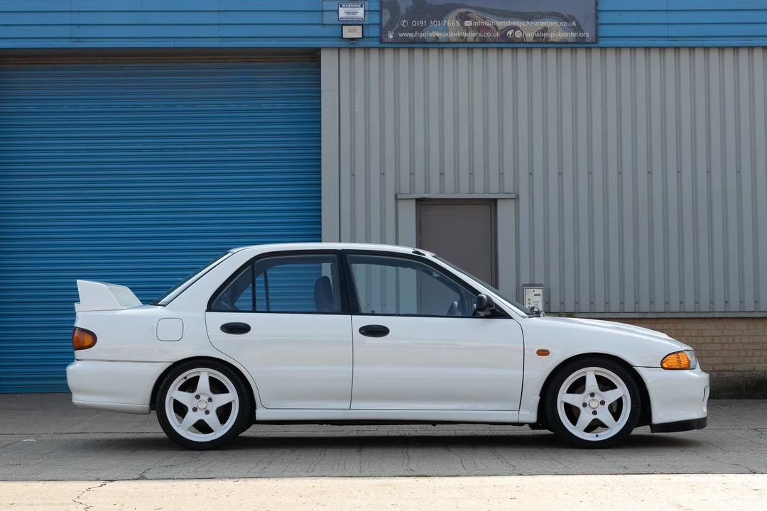 1994 Mitsubishi Lancer Evolution II 5th Gen - Image 12 of 31
